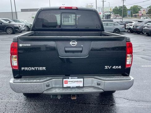 Used 2016 Nissan Frontier SV AWD/4WD image 5