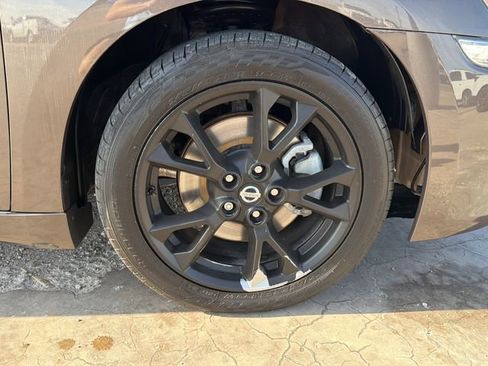 Used 2014 Nissan Maxima 3.5 SV image 9