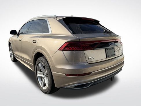 Used 2019 Audi Q8 Premium w/ Convenience Package image 4