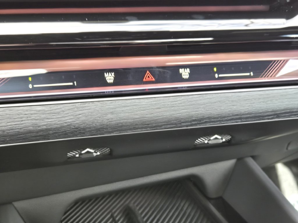 Certified 2026 BMW i5 eDrive40 AWD/4WD image 22