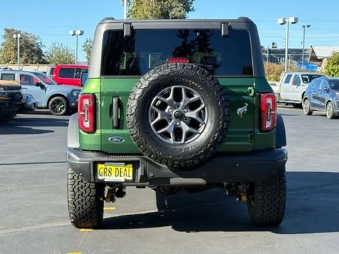 New 2025 Ford Bronco Badlands image 6