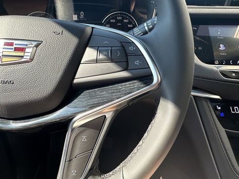 New 2025 Cadillac XT5 Premium Luxury w/ LPO, Floor Liner Package image 23