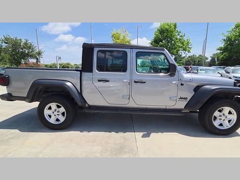 Used 2020 Jeep Gladiator Sport w/ Quick Order Package 24S AWD/4WD image 47