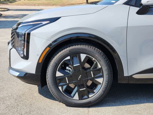New 2026 Kia Sportage SX image 8