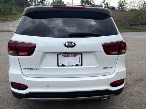 Used 2019 Kia Sorento EX image 6