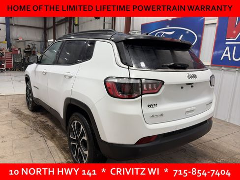 Used 2024 Jeep Compass Limited AWD/4WD image 2