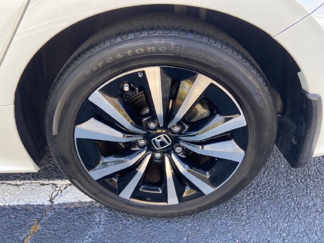 Used 2022 Honda Civic EX image 11