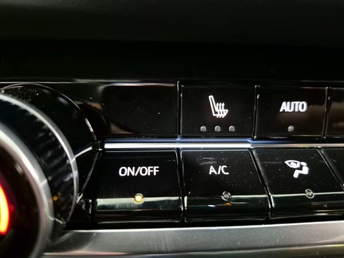 New 2026 Chevrolet Equinox LT w/ Convenience Package II image 25