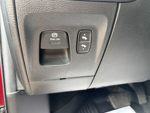 Used 2023 RAM 1500 Laramie image 16