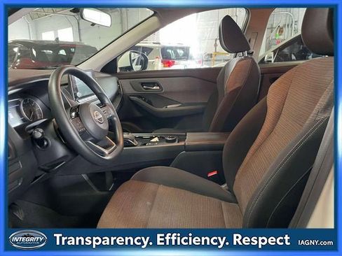 Used 2023 Nissan Rogue SV AWD/4WD image 15
