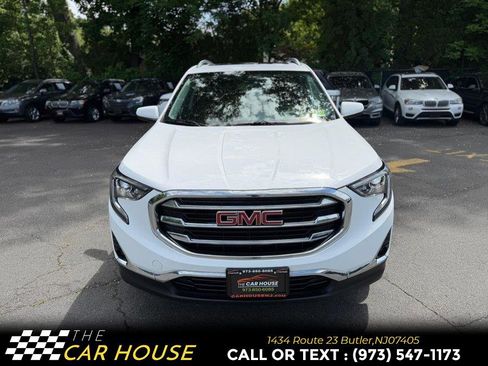 Used 2021 GMC Terrain SLT w/ Infotainment Package II AWD/4WD image 4