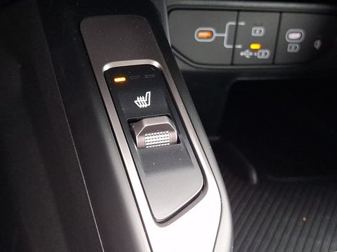 New 2025 Kia Sorento EX AWD/4WD image 11