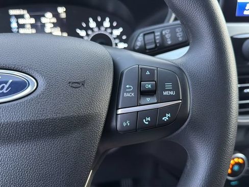 Used 2022 Ford Escape SE FWD image 24