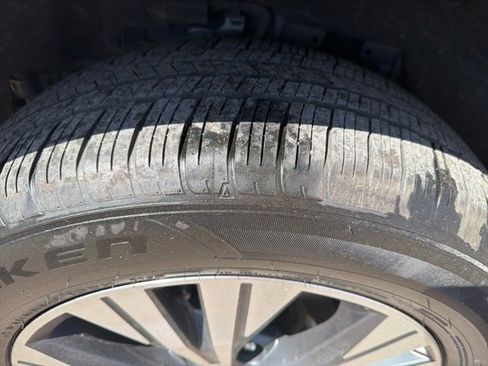 Certified 2023 Nissan Rogue SV w/ SV Premium B Package image 15