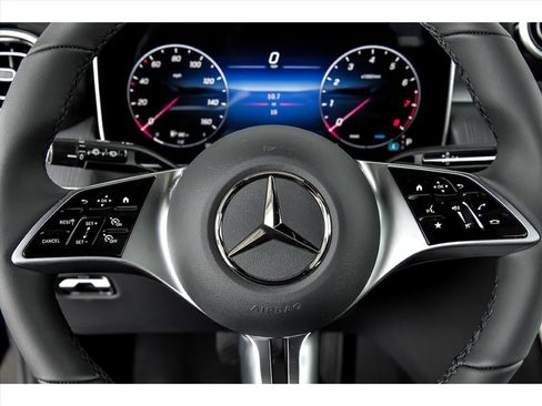 Certified 2025 Mercedes-Benz GLC 300 GLC 300 4MATIC image 19
