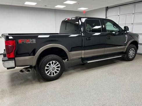 Used 2022 Ford F350 Lariat w/ Lariat Ultimate Package AWD/4WD image 11