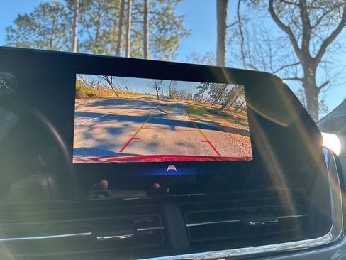 Used 2025 Chevrolet Trax LT w/ Driver Confidence Package image 33