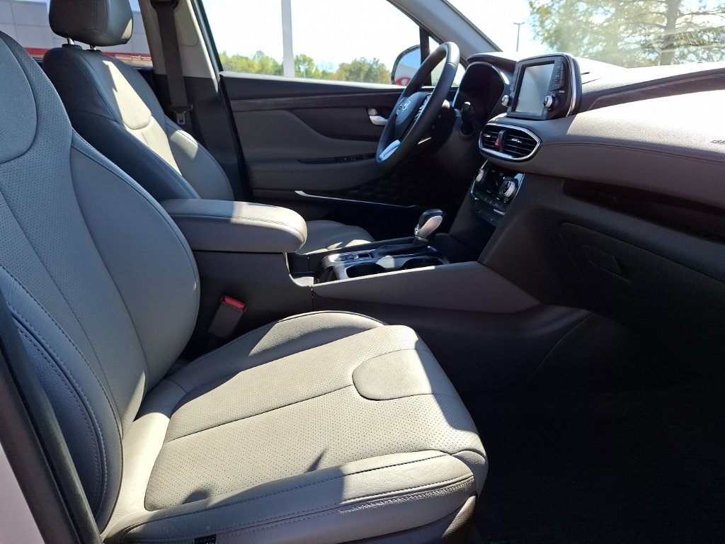 Used 2020 Hyundai Santa Fe SEL w/ Convenience Package FWD image 31