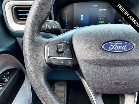 Used 2025 Ford Maverick XLT w/ Equipment Group 302A AWD/4WD image 13