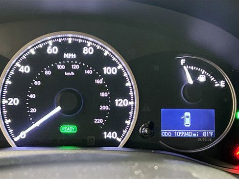 Used 2015 Lexus CT 200h w/ Navigation Package image 15