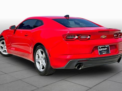 Used 2022 Chevrolet Camaro LT RWD image 11