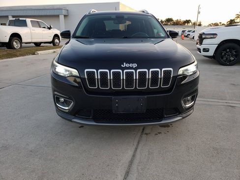 Used 2019 Jeep Cherokee Limited image 9