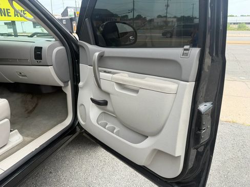 Used 2013 Chevrolet Silverado 1500 LT AWD/4WD image 7