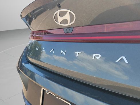 New 2026 Hyundai Elantra SEL Sport image 8
