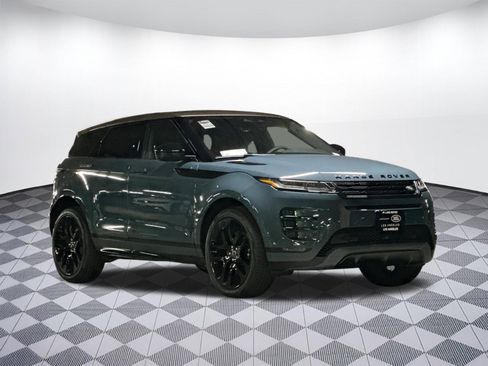 Used 2026 Land Rover Range Rover Evoque Dynamic SE AWD/4WD image 7