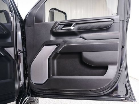 Used 2025 GMC Sierra 2500 AT4X w/ AT4X AEV Edition AWD/4WD image 36