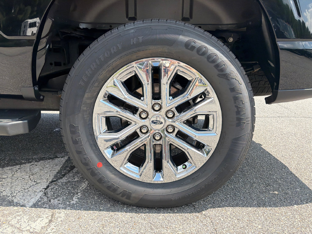 Used 2024 Ford F150 Lariat w/ Equipment Group 502A High AWD/4WD image 19