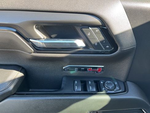 Used 2024 GMC Sierra 1500 AT4 w/ Technology Package image 55