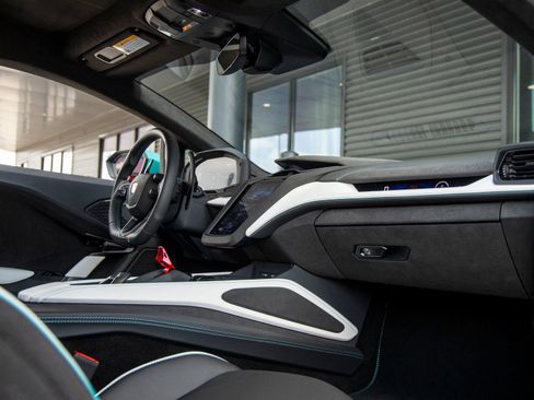 Used 2026 Lamborghini Temerario AWD/4WD image 42