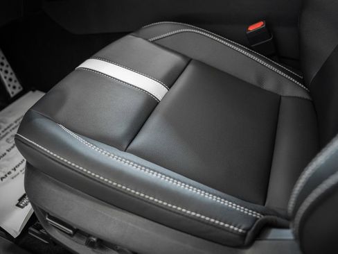 New 2026 Toyota Camry SE image 31