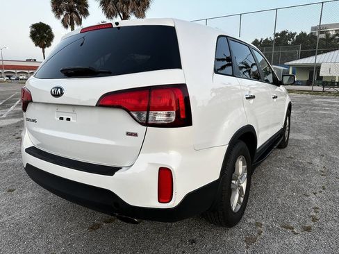 Used 2015 Kia Sorento LX AWD/4WD image 6