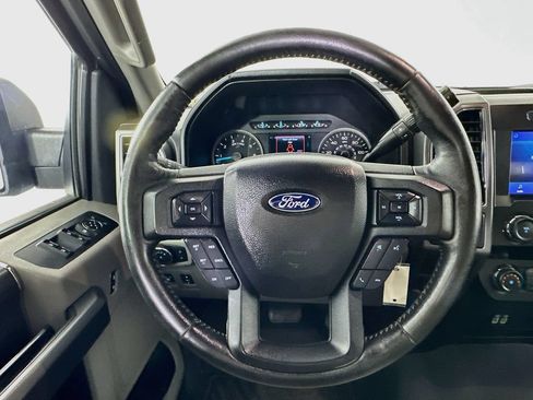 Used 2020 Ford F150 XLT w/ Equipment Group 302A Luxury AWD/4WD image 18