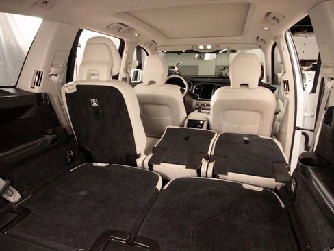 Used 2023 Volvo XC90 T8 Plus w/ Protection Package Premier image 15