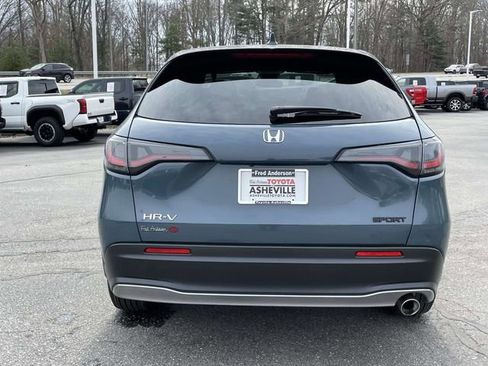 Used 2024 Honda HR-V Sport image 4