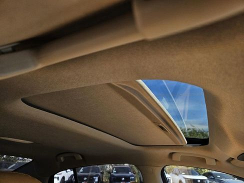 New 2025 Nissan Sentra SV w/ SV Premium Package image 6