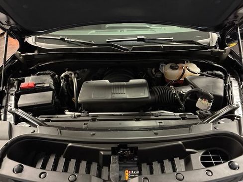 Used 2025 Chevrolet Tahoe Premier RWD image 23