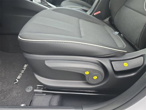 New 2026 Hyundai Venue SEL image 28