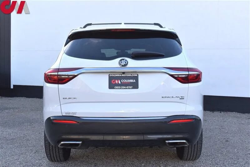 Used 2018 Buick Enclave Essence AWD/4WD image 4