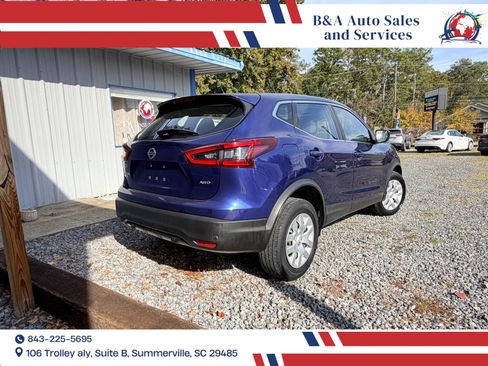 Used 2020 Nissan Rogue Sport S image 8