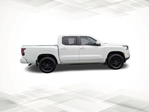 Certified 2023 Nissan Frontier SV w/ SV Convenience Package image 3