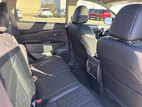 Used 2021 Nissan Murano Platinum w/ Cargo Package image 10