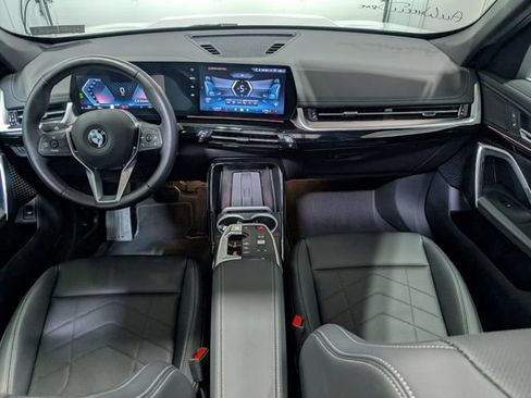 Used 2026 BMW X1 xDrive28i AWD/4WD image 12