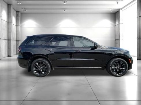 Used 2024 Dodge Durango R/T AWD/4WD image 9