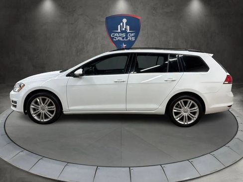 Used 2015 Volkswagen Golf TDI SE image 2