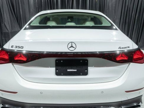 New 2026 Mercedes-Benz E 350 4MATIC Sedan image 6