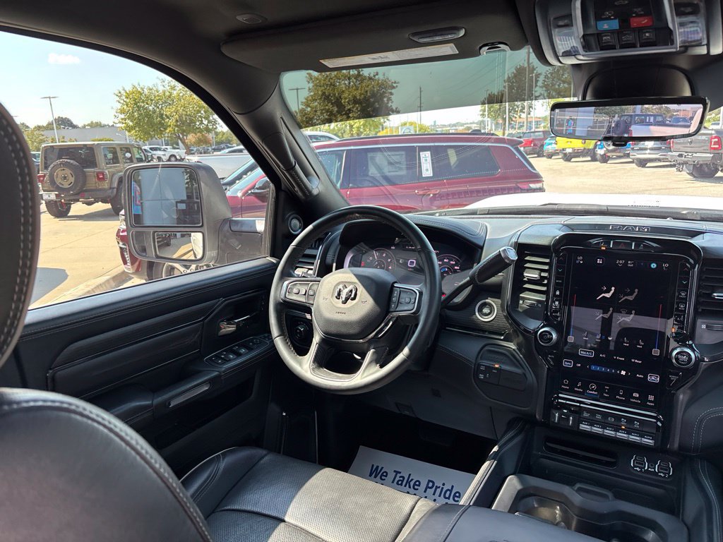 Used 2024 RAM 2500 Limited AWD/4WD image 29
